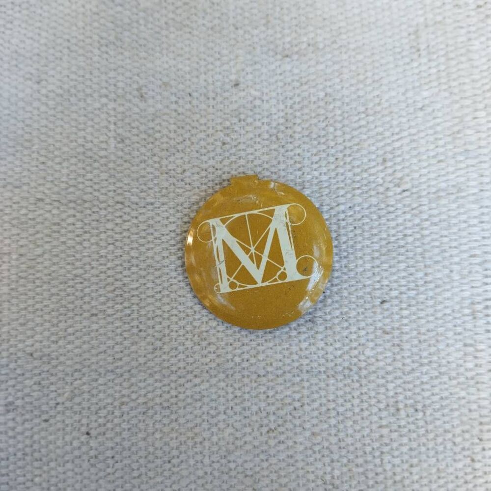 M lapel pin 641